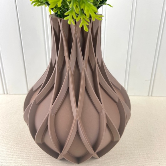 Modern Vase, The Avoi Vase, Flower Vase, Bookshelf Table Decor - Picture 2 of 7
